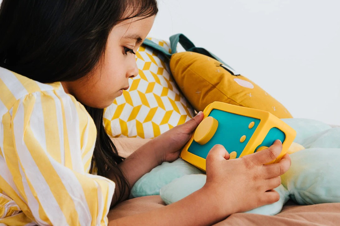 Lunii - Coque de protection jaune Ma Fabrique à Histoires