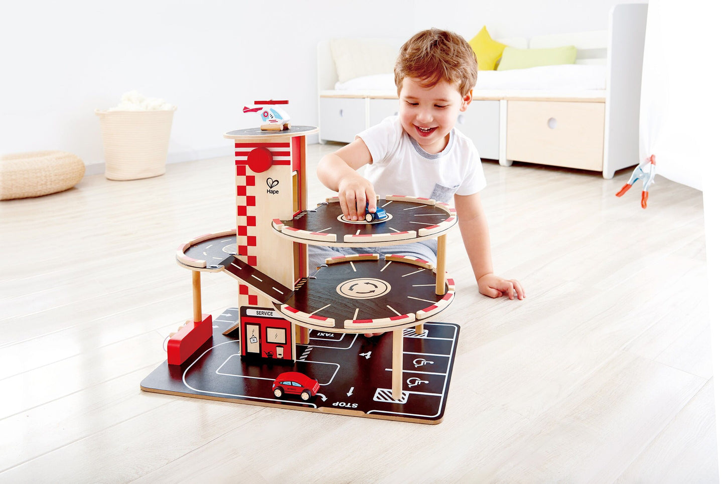 Hape - Garage et station-service