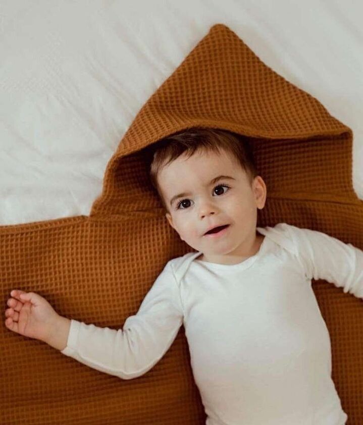 Manufacture des bébés français - Maxi cape de bain nid d'abeille